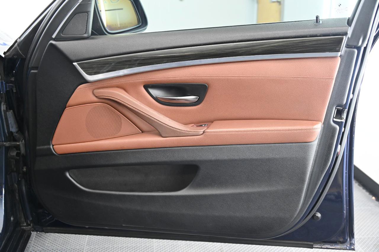 Used 2013 BMW 528i xDrive Sedan AWD/4WD image 17