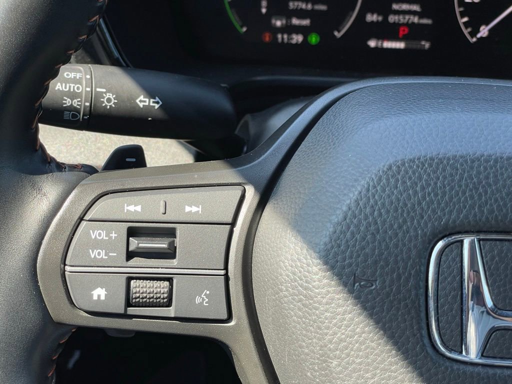 Certified 2025 Honda CR-V Sport-L image 15