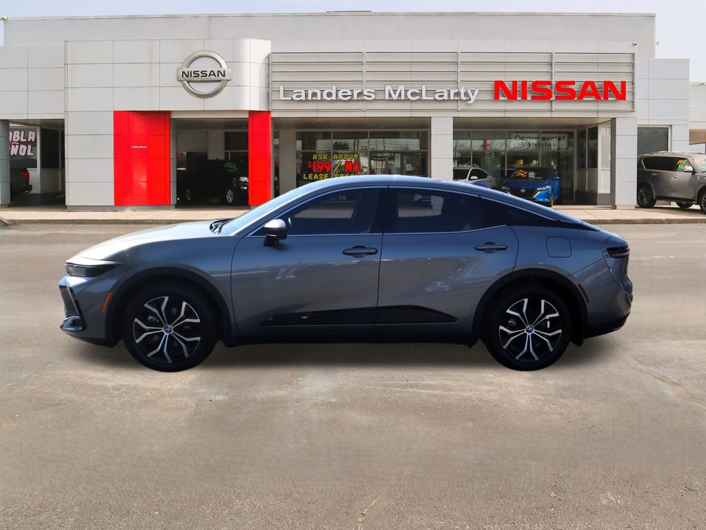 Used 2024 Toyota Crown Limited image 6