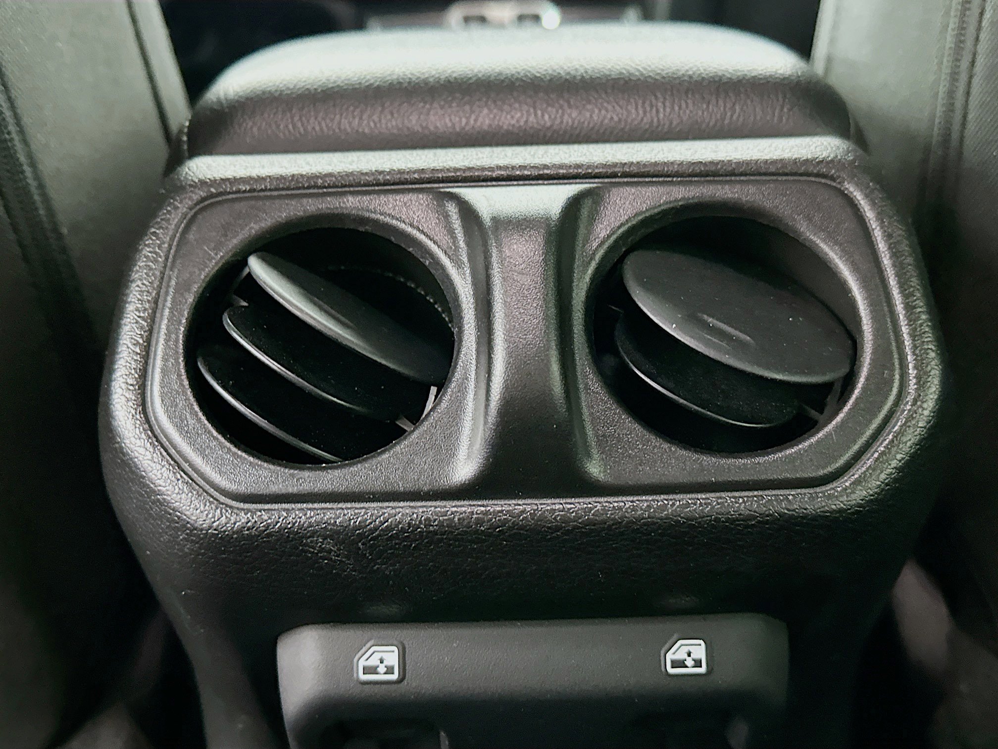 Used 2021 Jeep Wrangler Unlimited Sport AWD/4WD image 25