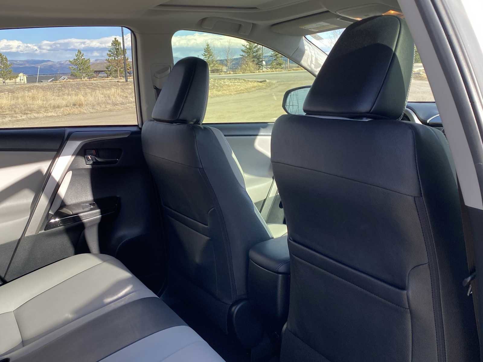 Used 2017 Toyota RAV4 Limited w/ Advanced Technology Package image 20