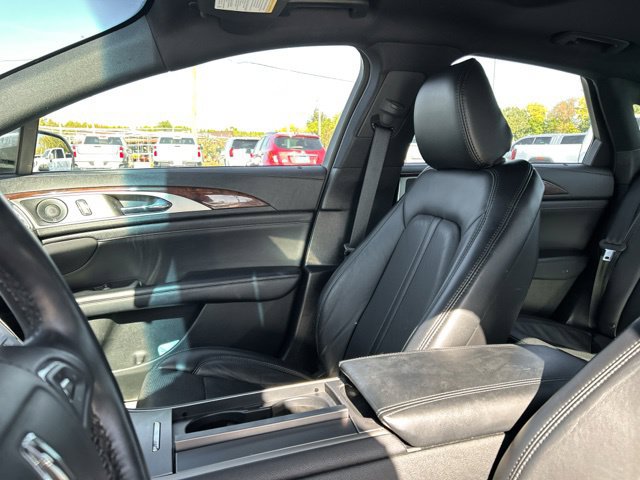 Used 2020 Lincoln MKZ Reserve w/ Elements Package FWD image 30