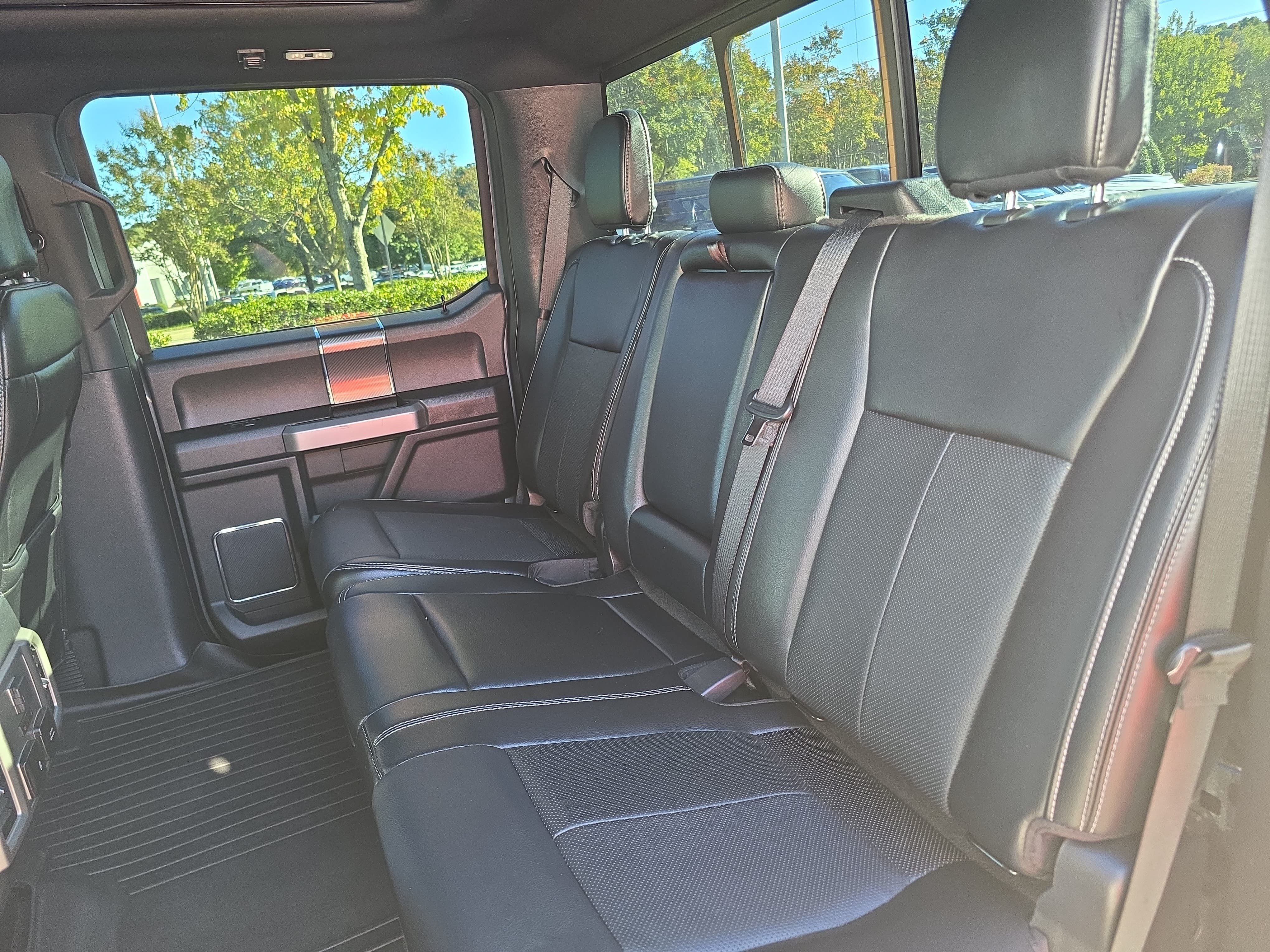 Used 2020 Ford F150 Lariat w/ Equipment Group 502A Luxury AWD/4WD image 15