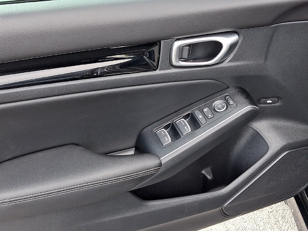 Used 2026 Honda Civic Sport Touring image 12