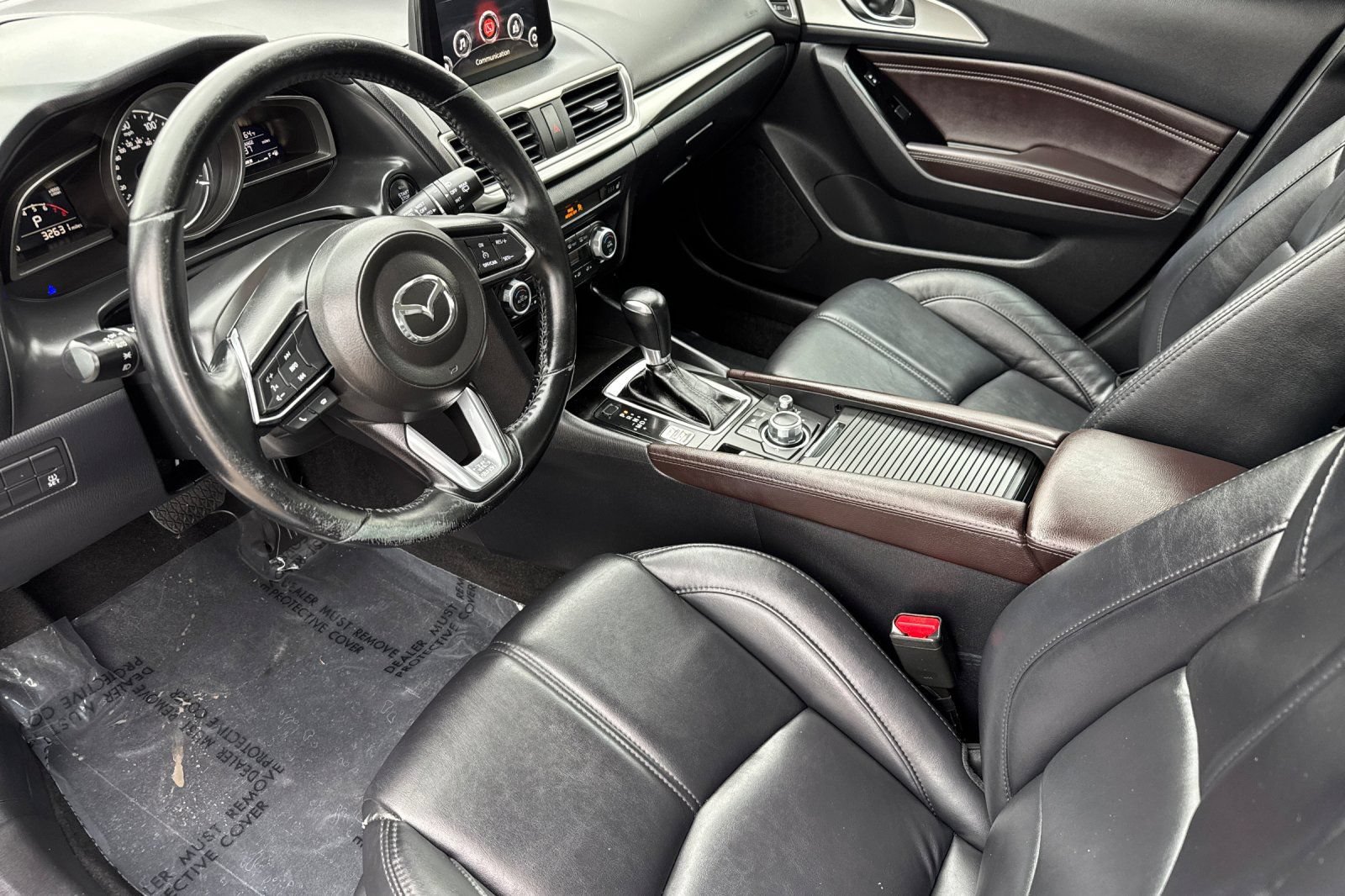 Used 2018 MAZDA MAZDA3 Touring FWD image 10