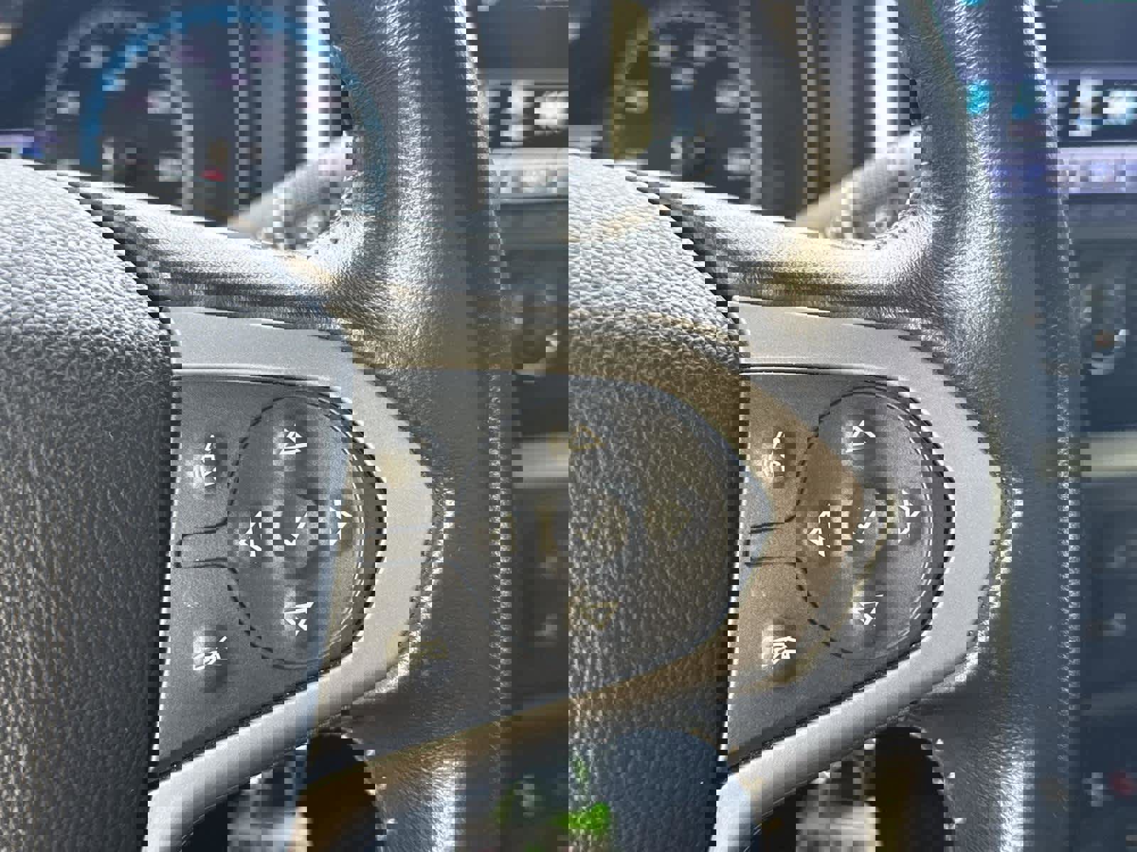 Used 2017 Chevrolet Colorado ZR2 image 26