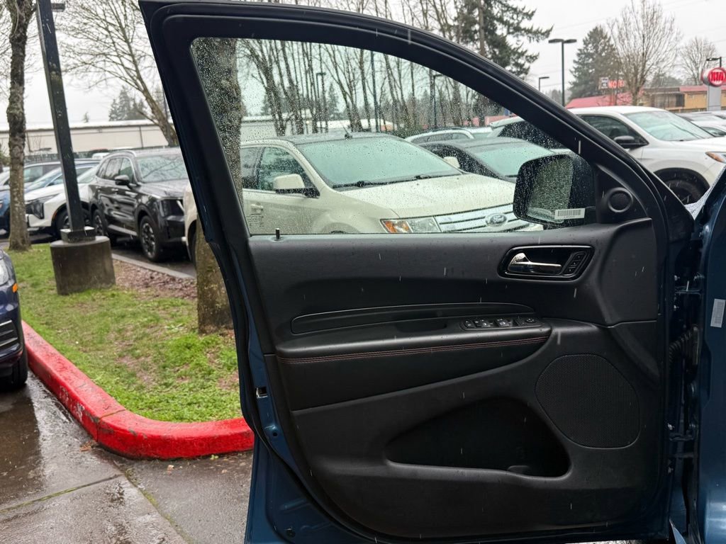 Used 2025 Dodge Durango GT image 26