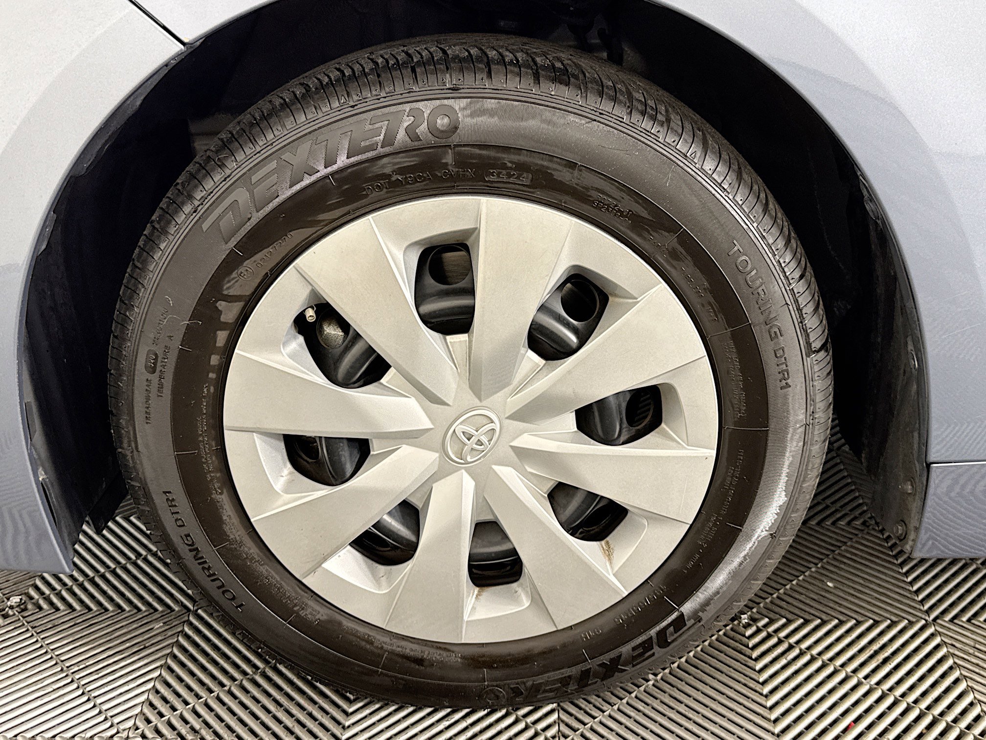 Used 2022 Toyota Corolla L FWD image 36