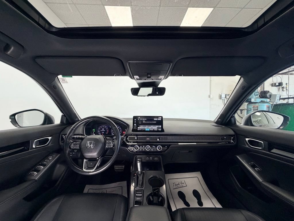 Used 2022 Honda Civic Sport Touring image 9