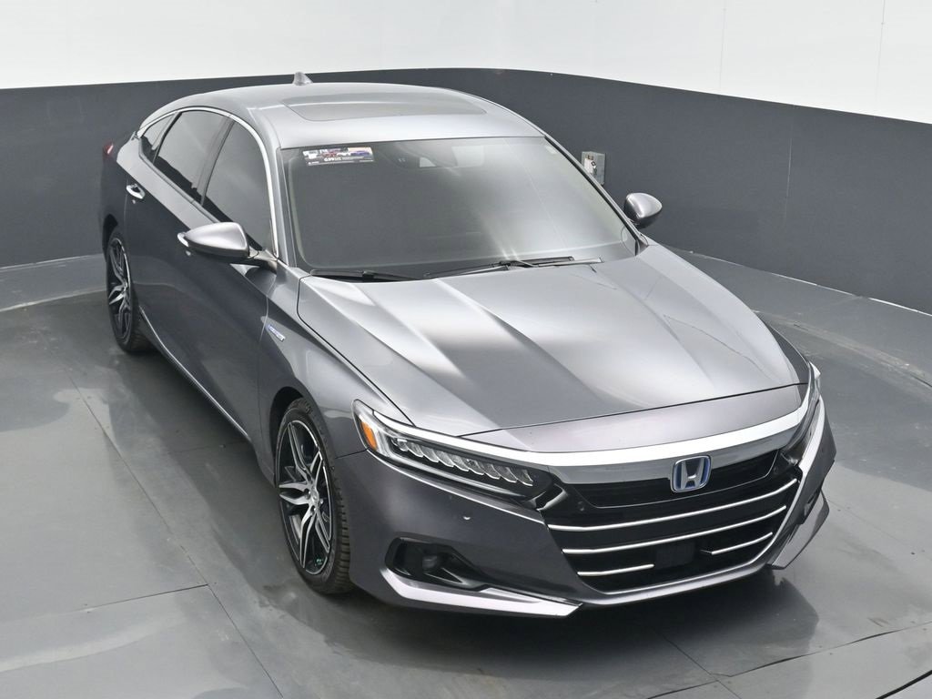 Used 2022 Honda Accord Touring image 3