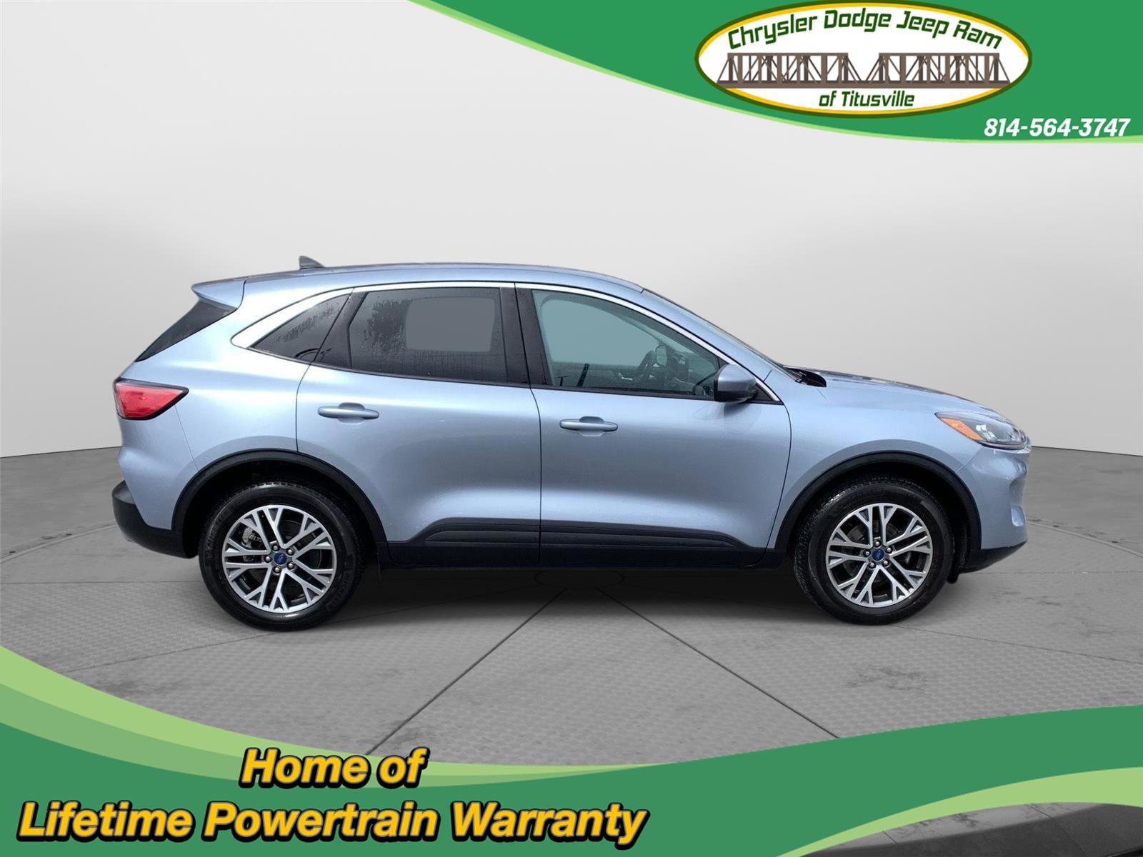 Used 2022 Ford Escape SEL image 2