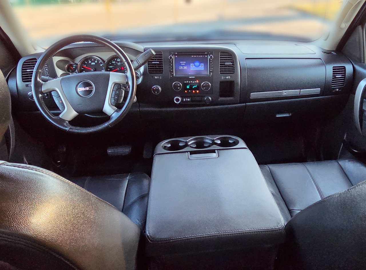 Used 2013 GMC Sierra 2500 SLE w/ SLE Preferred Package image 21