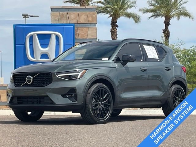 Used 2026 Volvo XC40 B5 Ultra w/ Climate Package