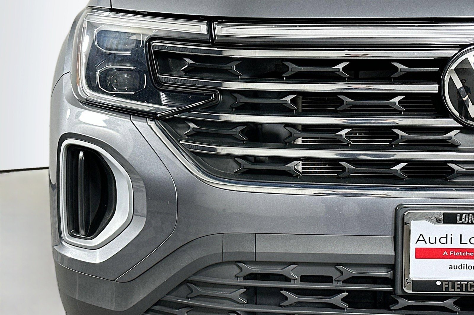 Used 2024 Volkswagen Atlas SE image 17