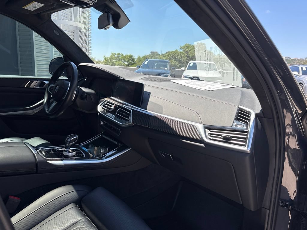 Used 2022 BMW X5 M50i w/ Executive Package AWD/4WD image 20
