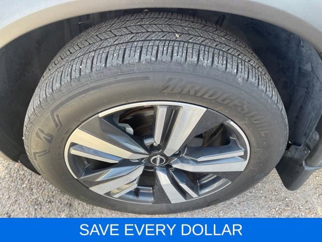 Used 2023 Nissan Rogue SL w/ SL Premium Package FWD image 8