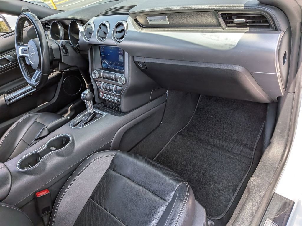 Used 2022 Ford Mustang Premium image 20
