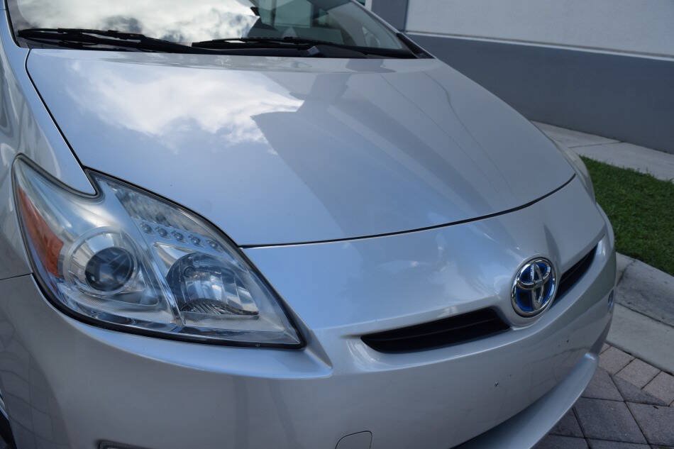 Used 2010 Toyota Prius Two FWD image 10