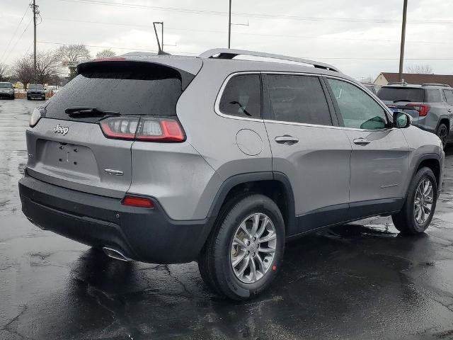 Used 2021 Jeep Cherokee Latitude Lux w/ Comfort/Convenience Group image 4
