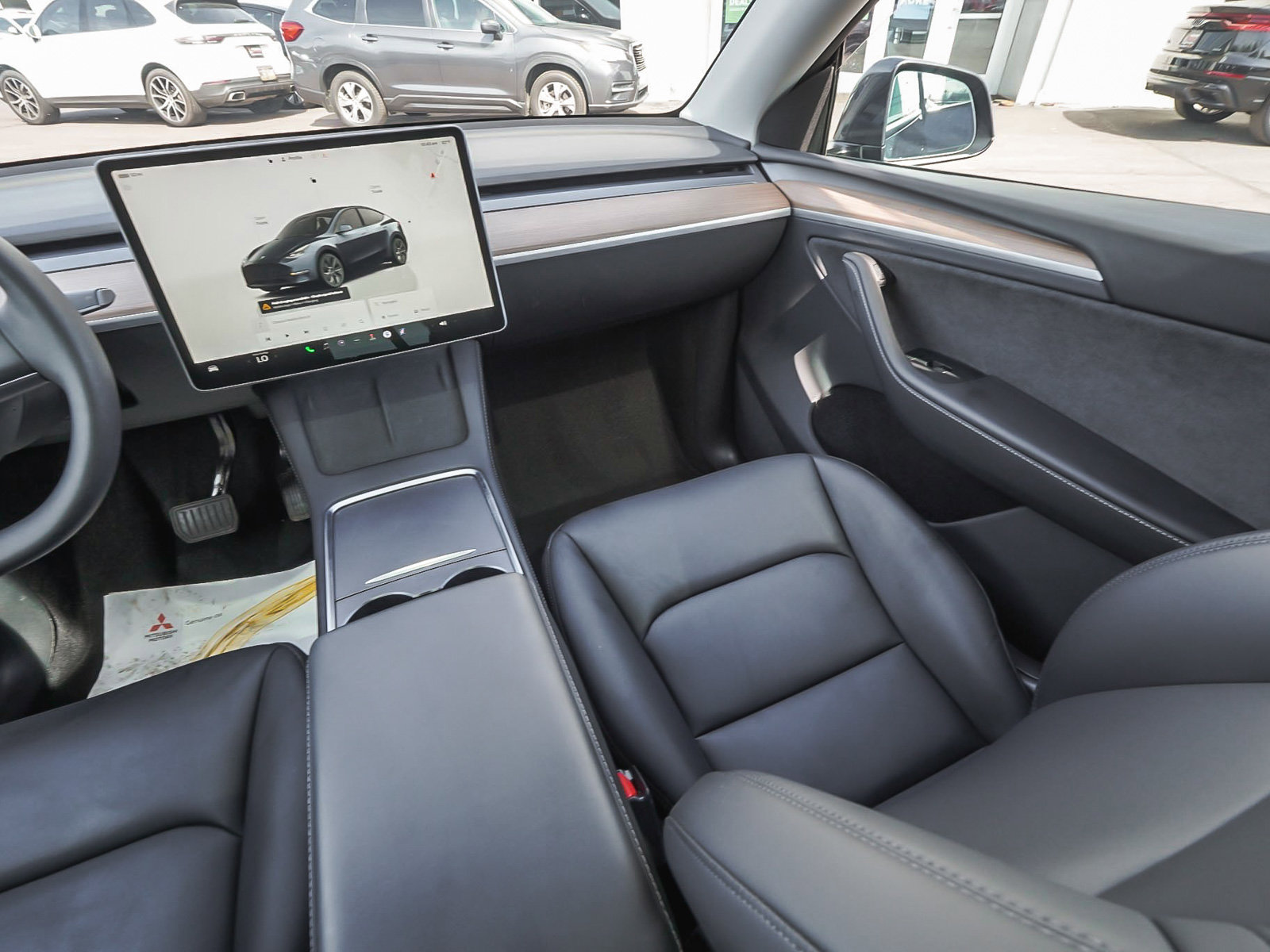 Used 2025 Tesla Model Y Long Range AWD/4WD image 40