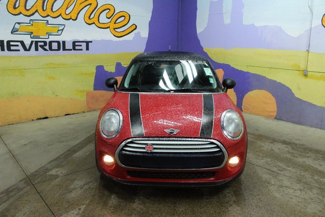 Used 2014 MINI Cooper 2-Door Hardtop image 3