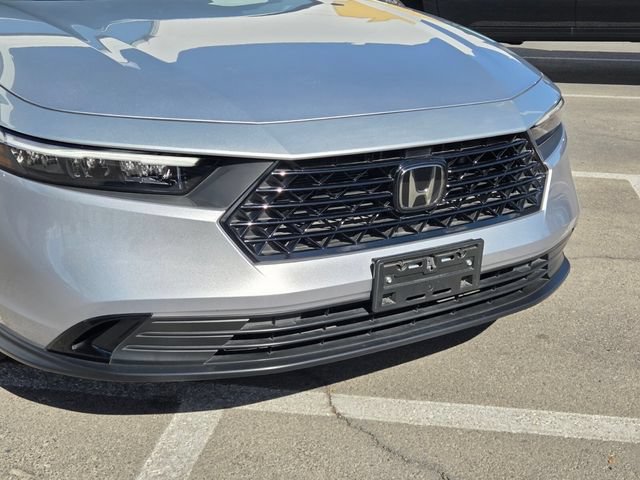 Used 2025 Honda Accord SE image 8