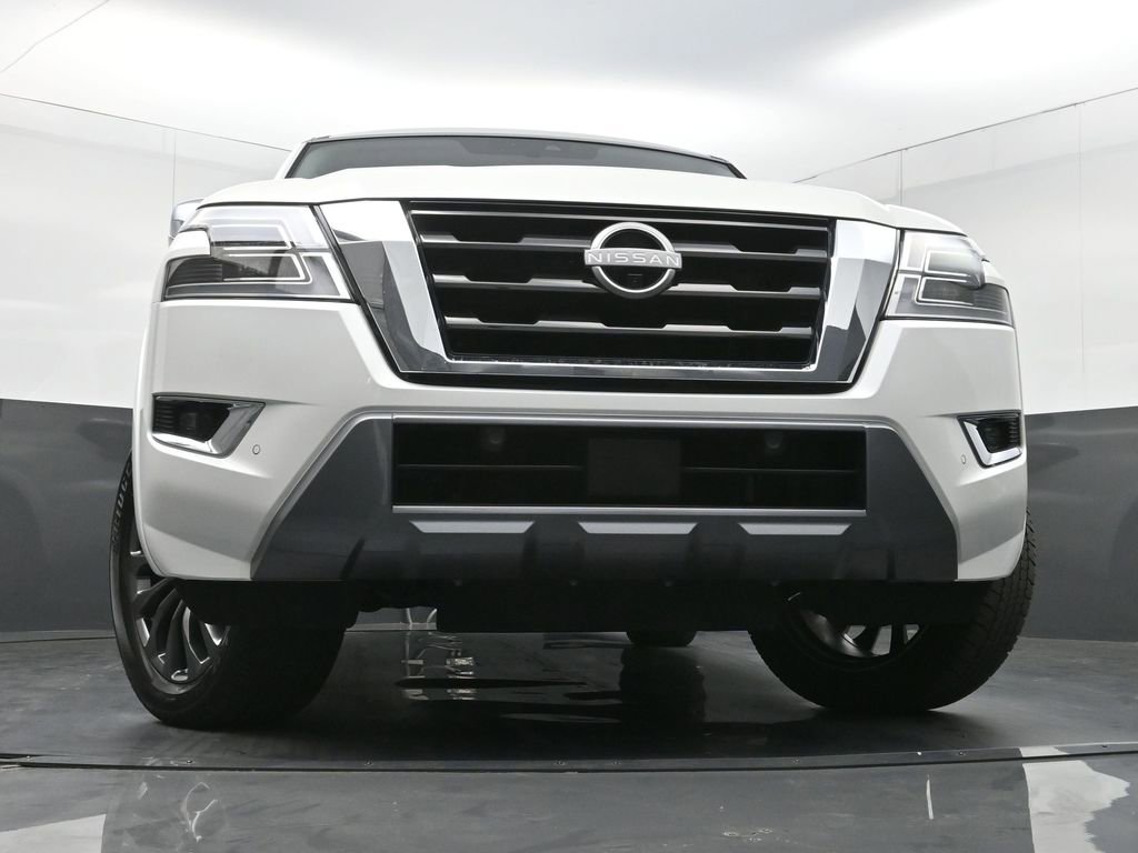 Used 2024 Nissan Armada Platinum w/ Captain's Chairs Package image 30