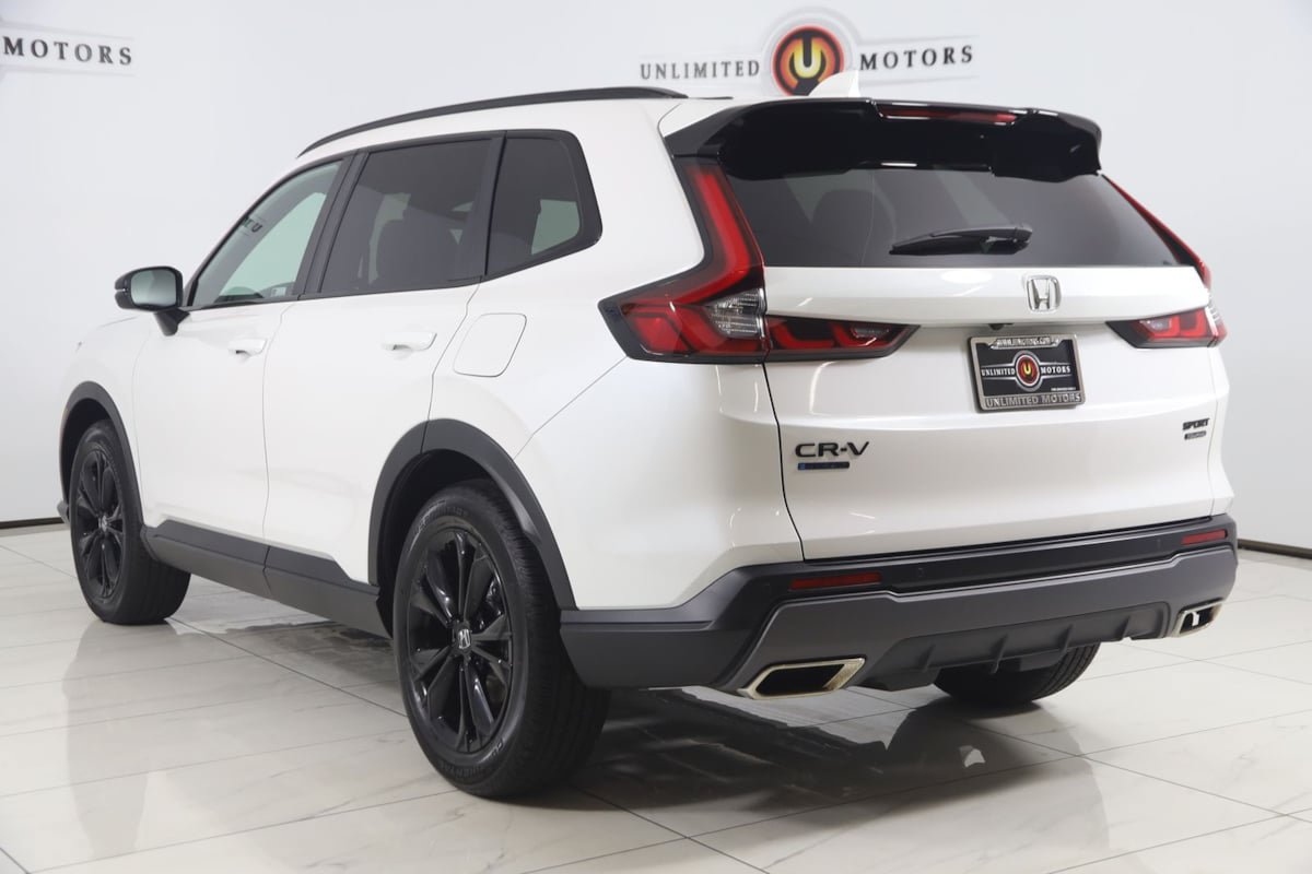 Used 2026 Honda CR-V Sport Touring image 4