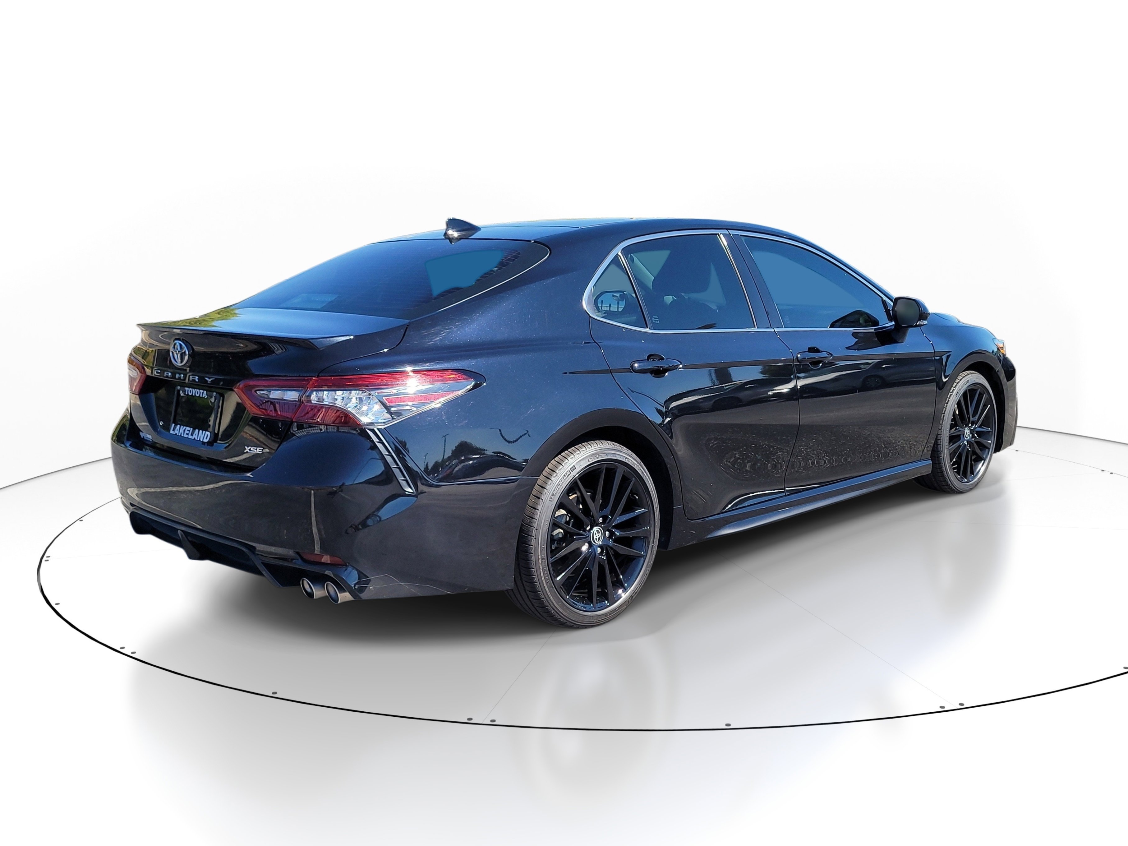 Certified 2022 Toyota Camry XSE image 7