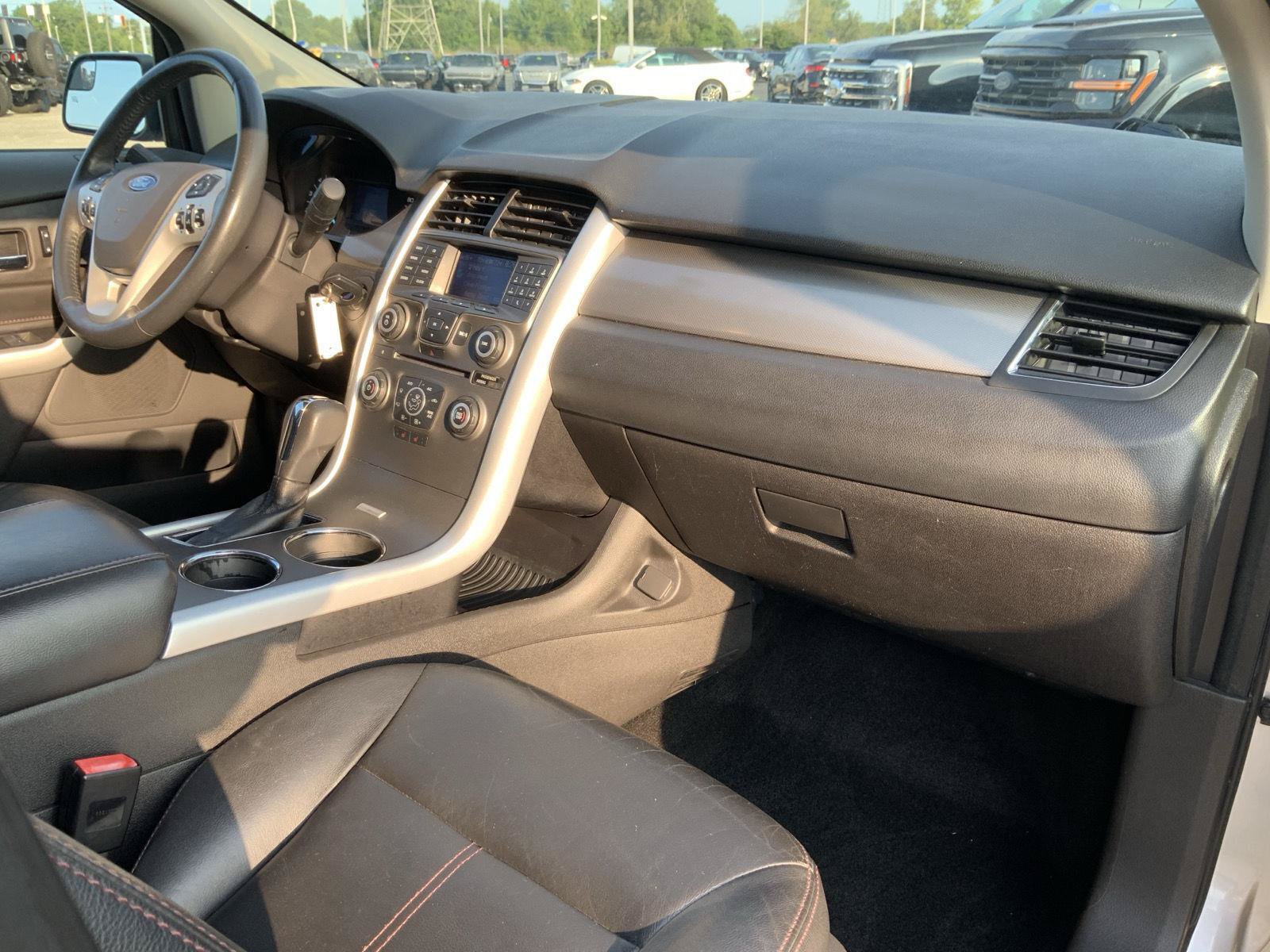 Used 2013 Ford Edge SEL FWD image 50