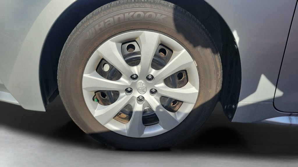 Certified 2024 Toyota Corolla LE image 3