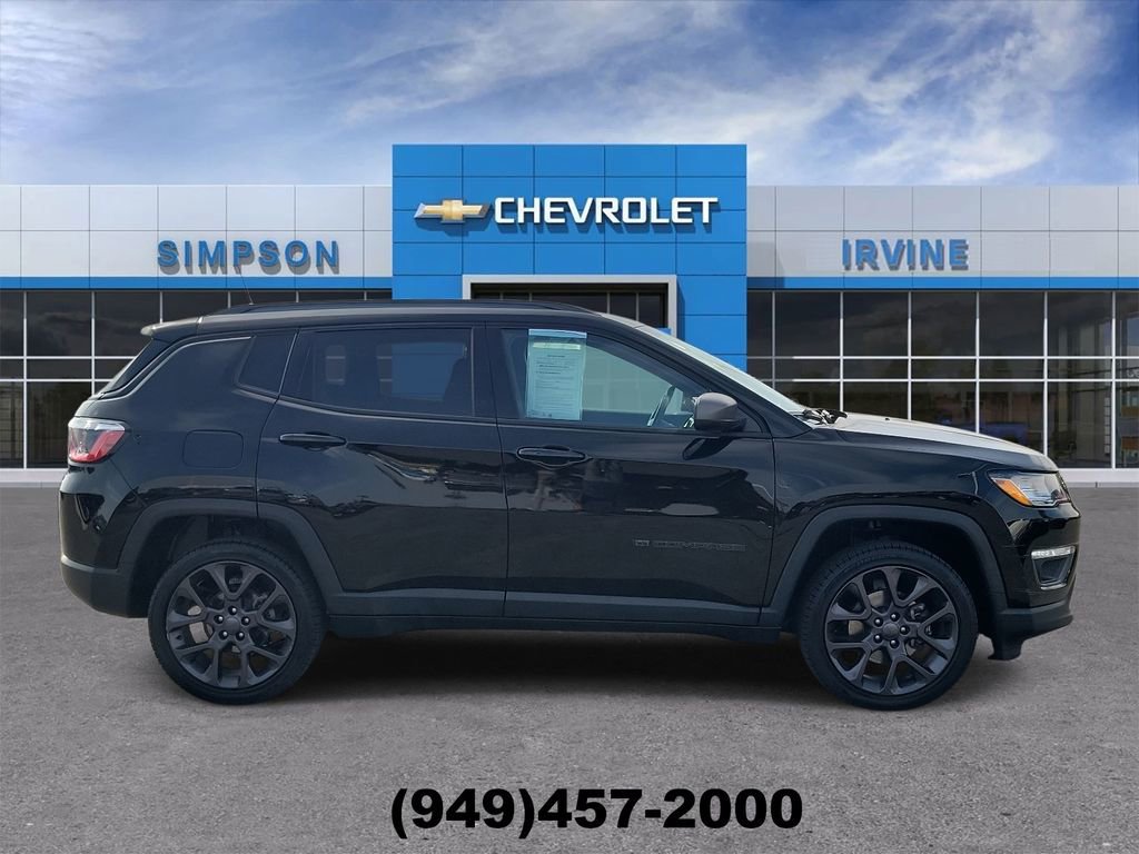 Used 2021 Jeep Compass Latitude w/ Sun and Sound Group AWD/4WD image 9