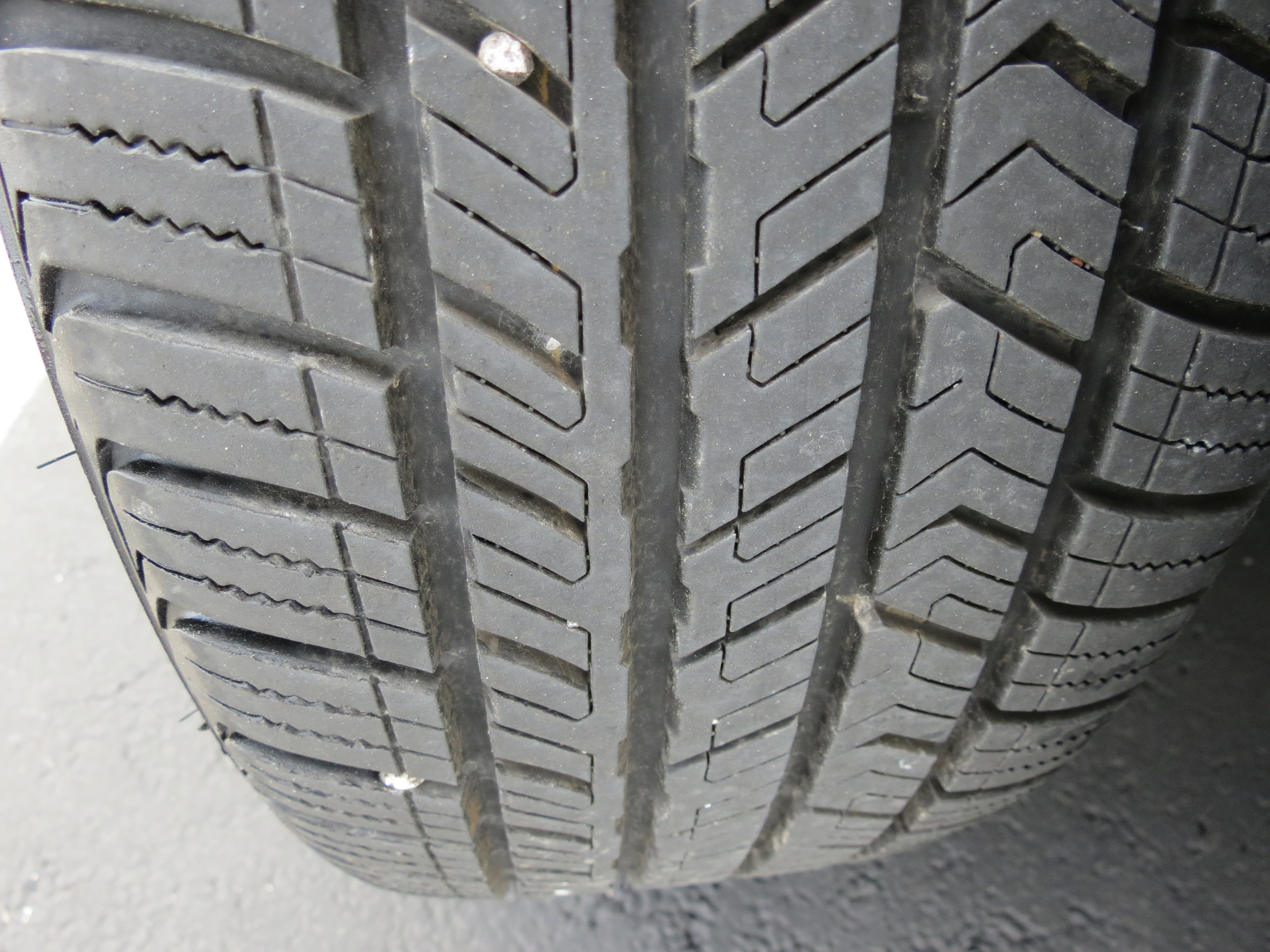 Used 2010 INFINITI G37 x w/ Premium Pkg image 39