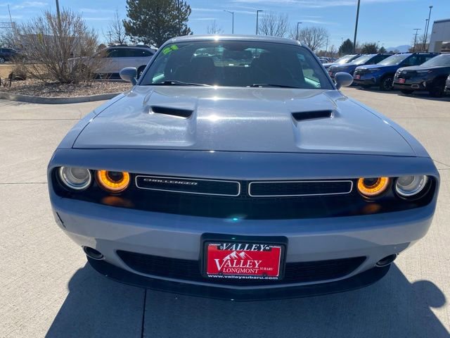 Used 2021 Dodge Challenger SXT image 8