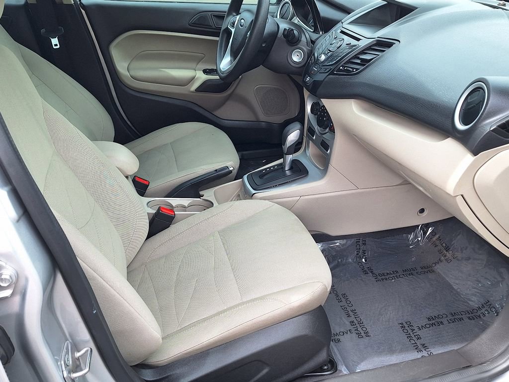 Used 2019 Ford Fiesta SE image 23