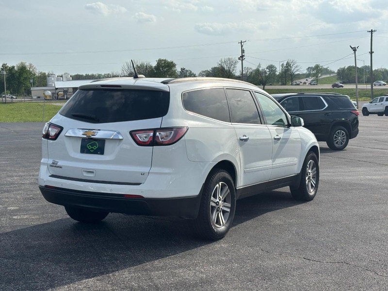 Used 2017 Chevrolet Traverse LT image 5