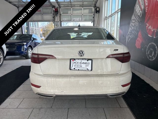 Used 2021 Volkswagen Jetta R-Line image 4