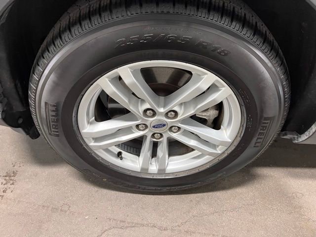 Used 2020 Ford Explorer XLT image 30