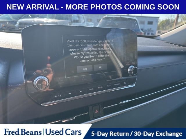 Used 2024 Mitsubishi Outlander SE image 8