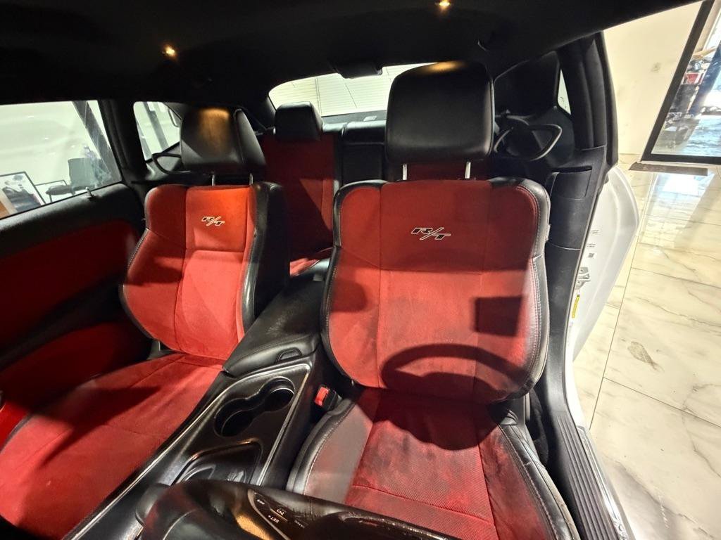 Used 2016 Dodge Challenger R/T Plus RWD image 14