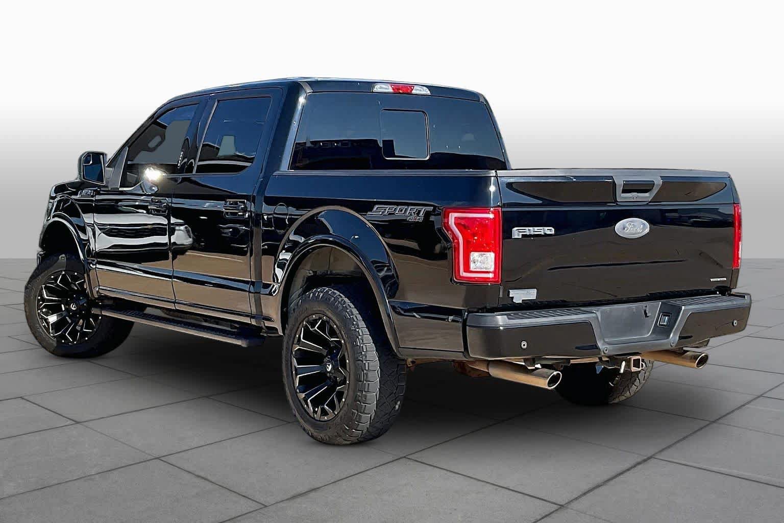 Used 2016 Ford F150 XLT w/ Equipment Group 302A Luxury AWD/4WD image 12