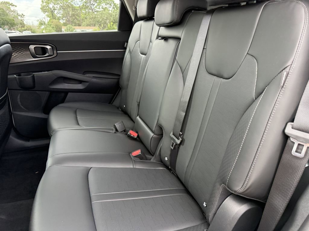 New 2026 Kia Sorento S w/ S Panoramic Sunroof Package image 18