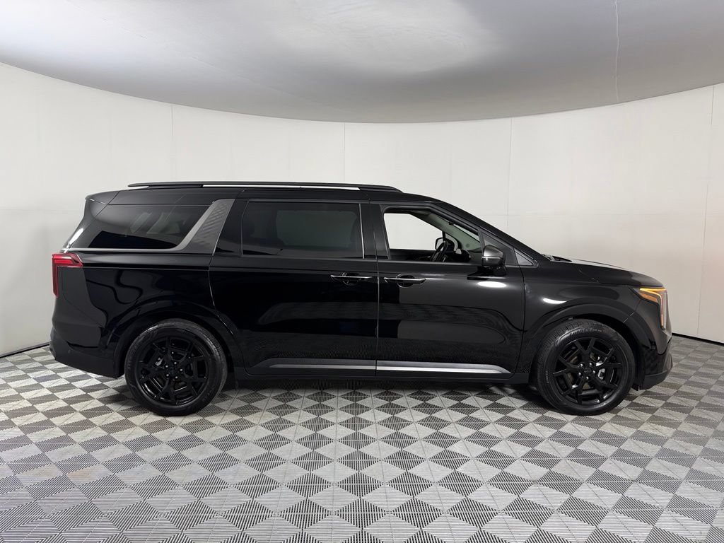 Used 2025 Kia Carnival SX Prestige FWD image 6