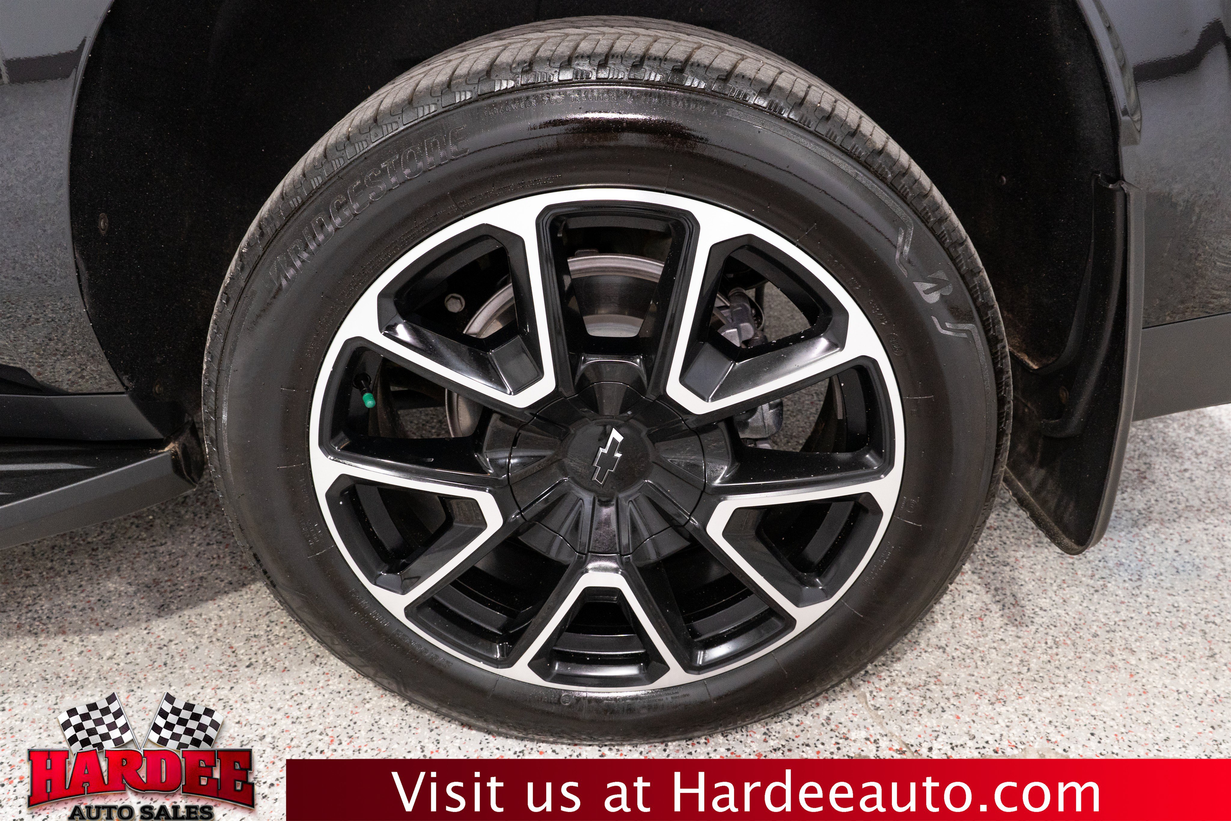 Used 2026 Chevrolet Suburban RST w/ Comfort Package AWD/4WD image 10