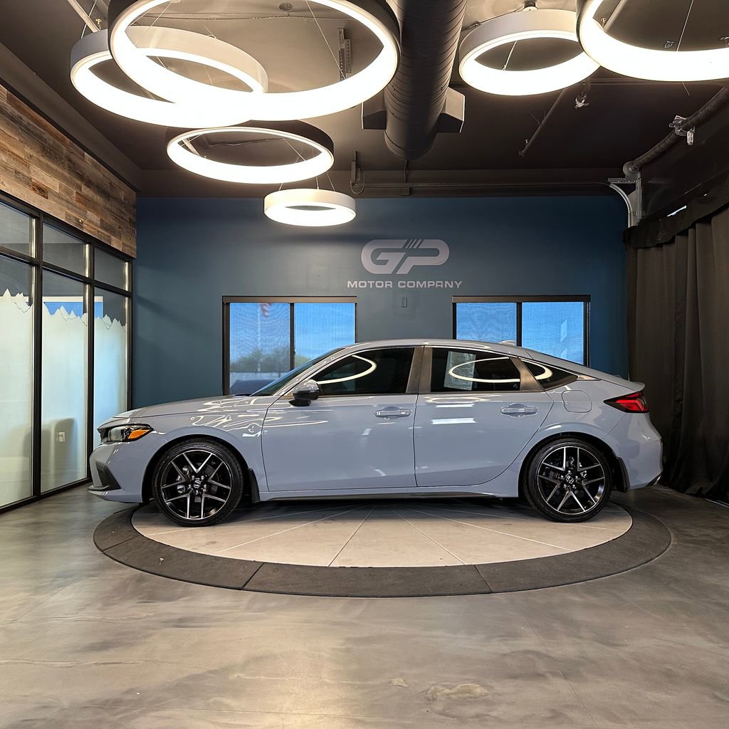 Used 2024 Honda Civic Sport Touring image 6