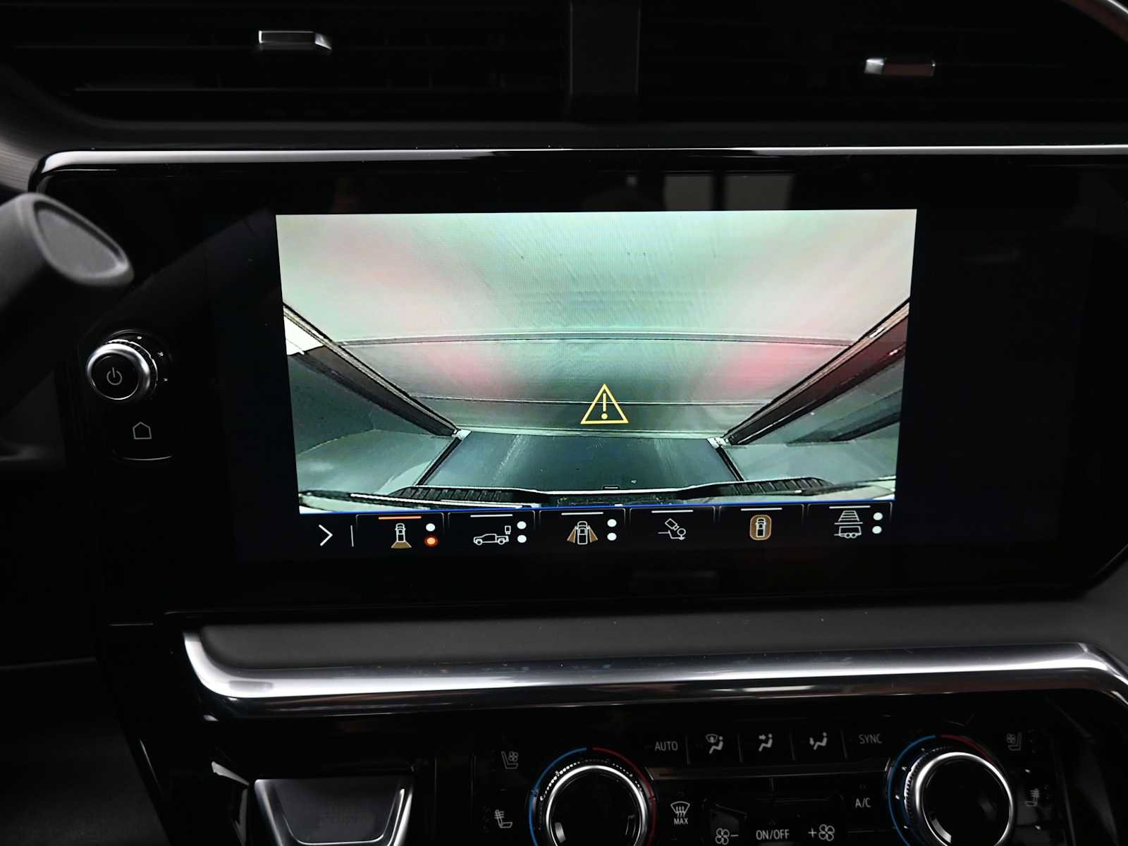 New 2026 GMC Sierra 2500 Denali Ultimate image 14