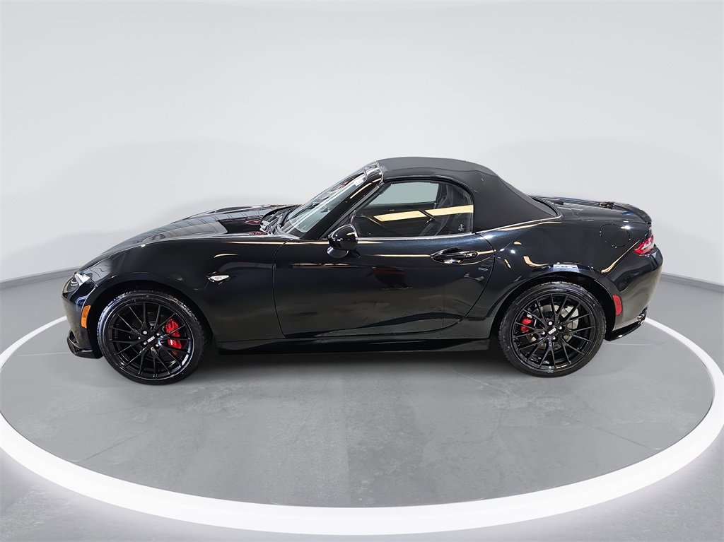 New 2025 MAZDA MX-5 Miata Club w/ Brembo/BBS Recaro Package image 8