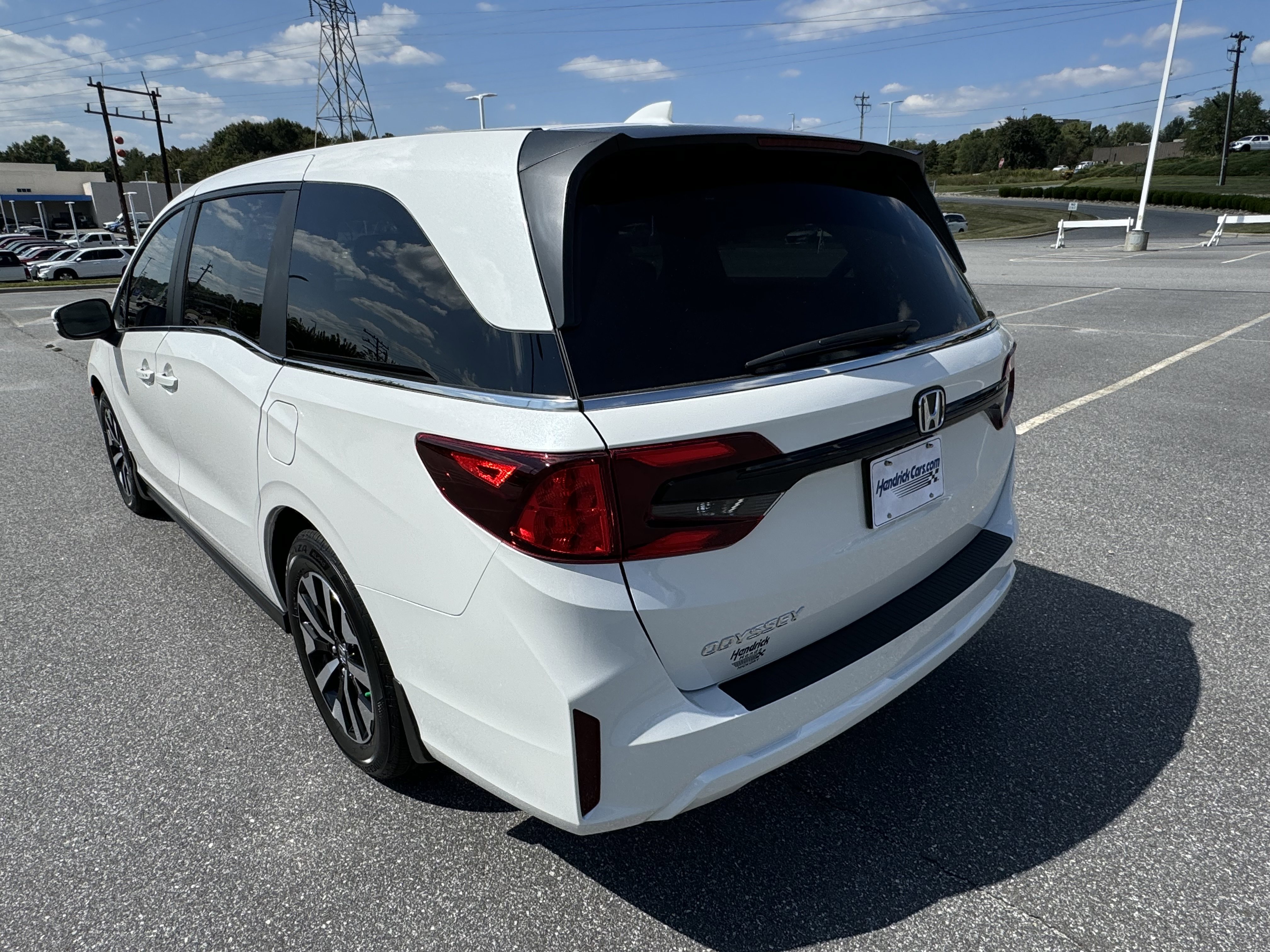New 2026 Honda Odyssey EX-L image 8