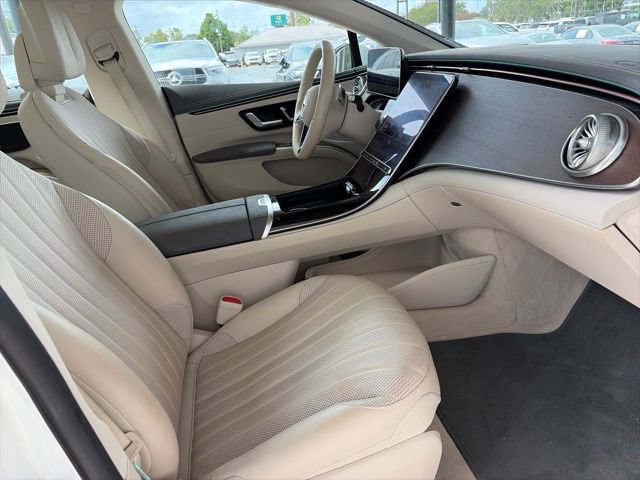 Used 2023 Mercedes-Benz EQS 450+ Sedan image 22
