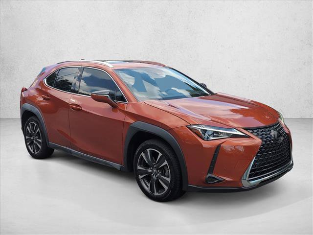 Used 2019 Lexus UX 200 w/ Premium Package FWD image 3